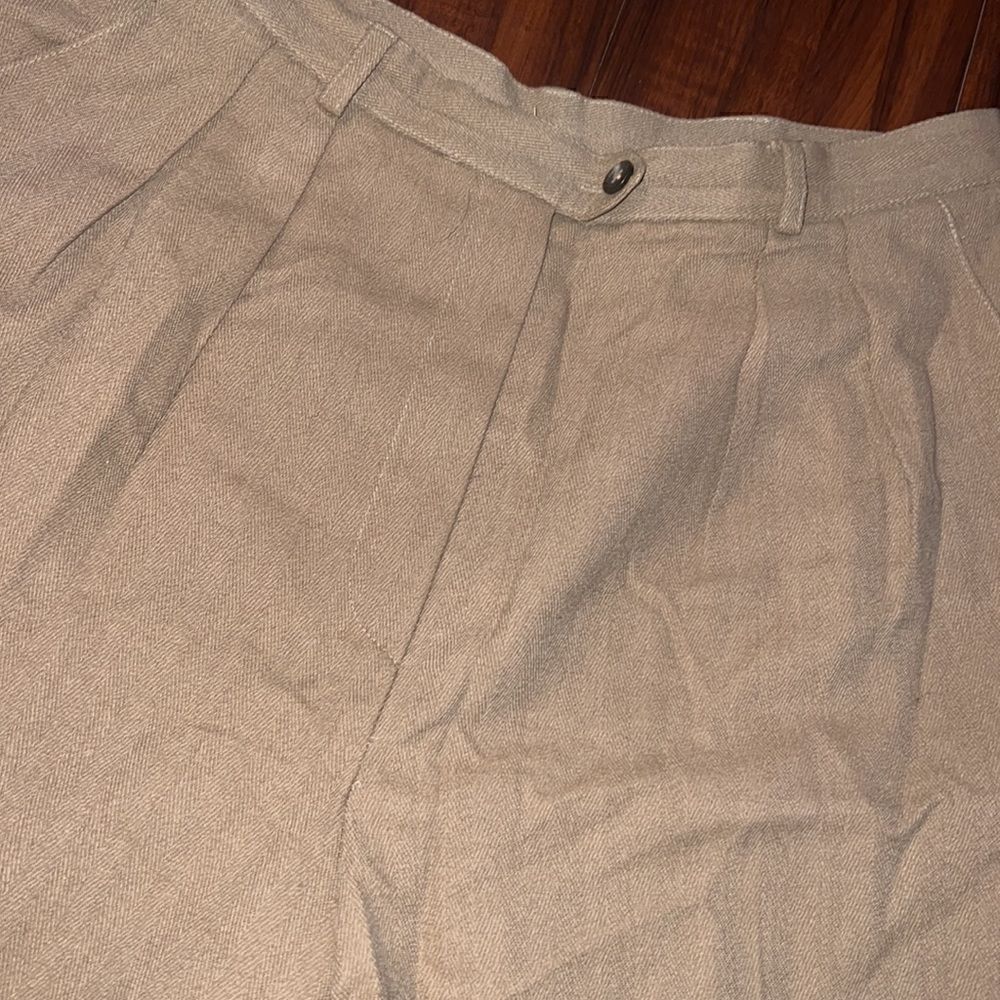 NEW Lauren Ralph Lauren Slacks Pamts Size 12 Khaki Color NEW